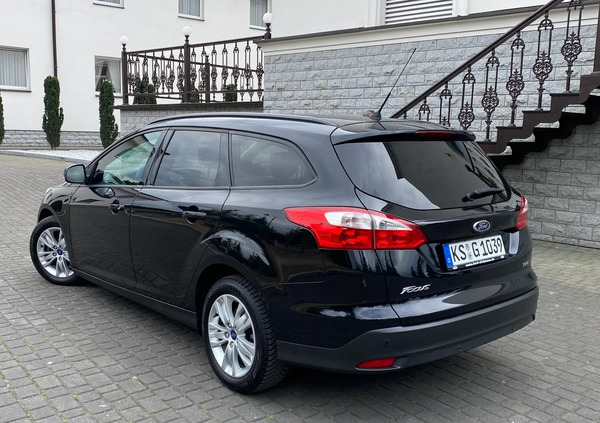 Ford Focus cena 26900 przebieg: 82000, rok produkcji 2014 z Poznań małe 56